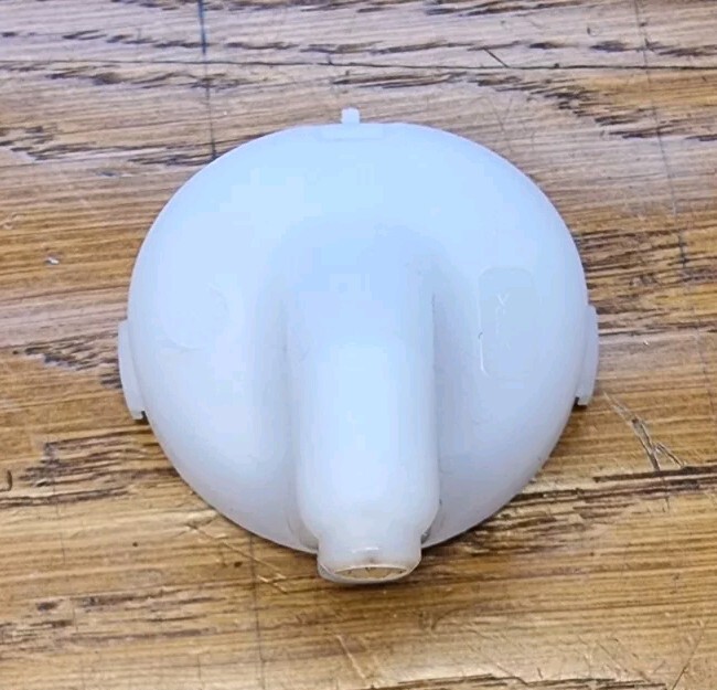 Nespresso Krups Pixie XN304 Coffee Machine- Nozzle