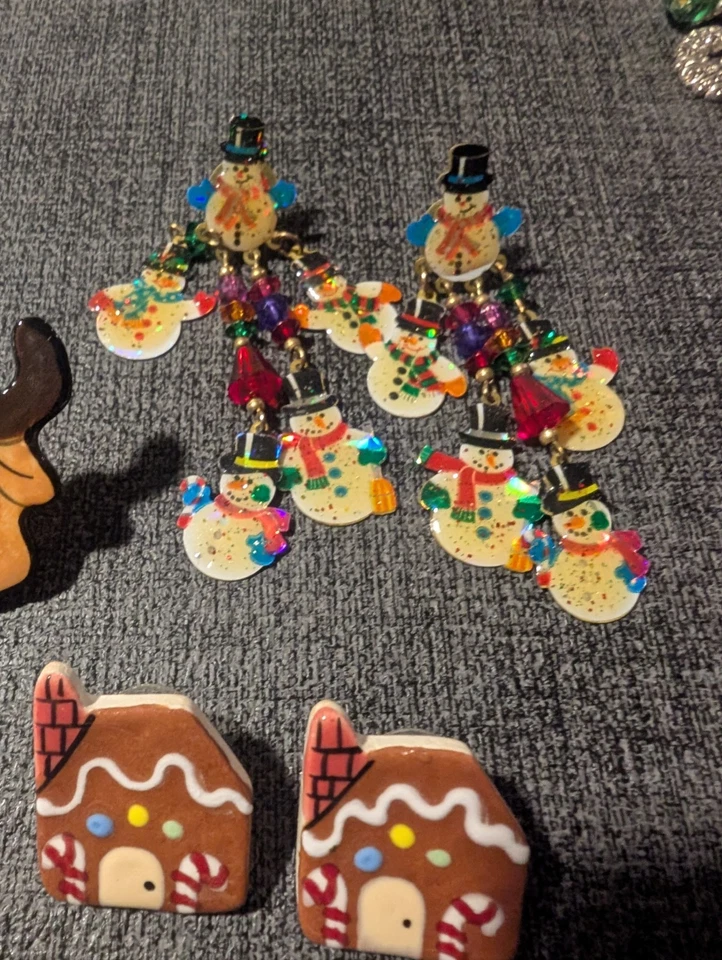 Vintage Christmas Earrings - Handmade - Starfish, Snowman, Gingerbread, Moose - Image 4 of 4