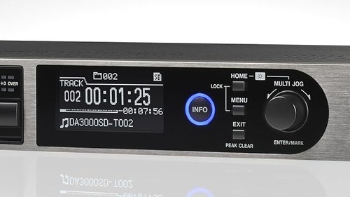 Tascam DA-3000SD 2-Channel DSD/PCM Master Recorder and AD/DA Converter - Picture 5 of 8