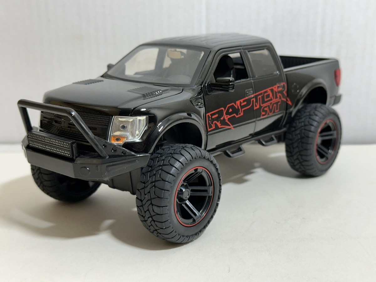 1/24 希少レア　Jada Ford　F-150　ハイリフト　ピックアップ JADA 2011 FORD F150 PICKUP TRUCK GLOSSY BLACK 1:24 OFF-ROAD