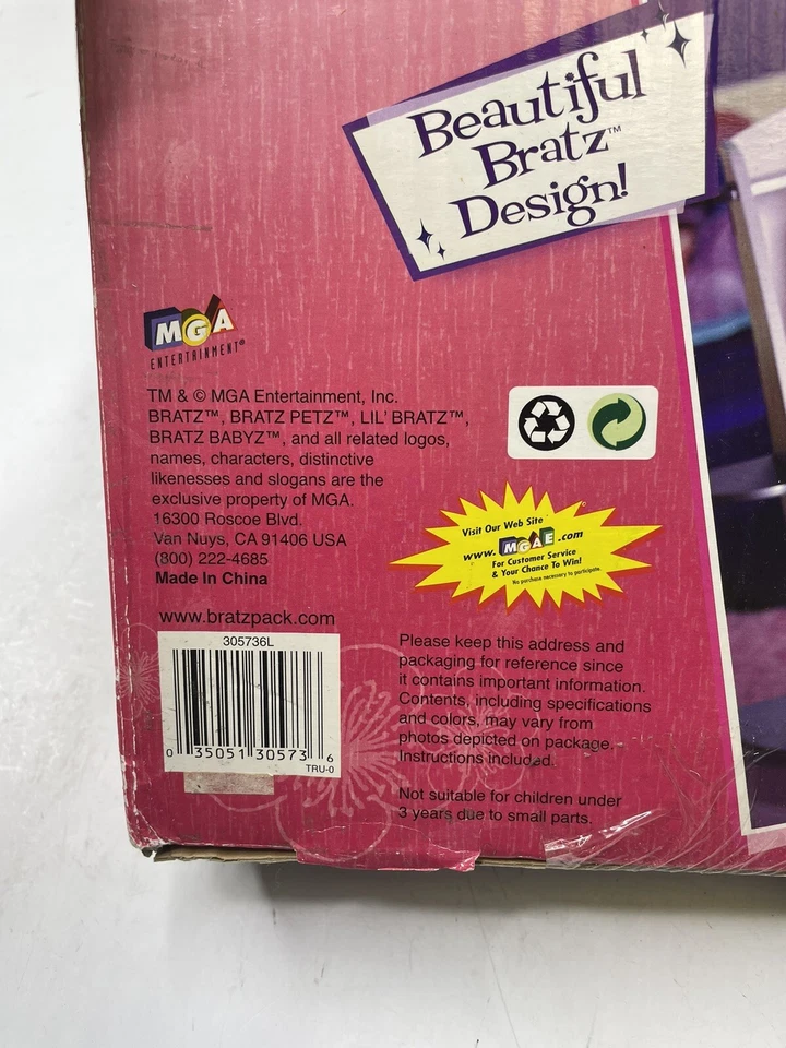 Bratz 2006 Fashion Show Case Wall Shelf Display Shelf New - image 3 of 4