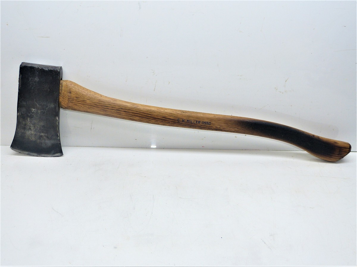 Vintage 3¾ Pound Dayton Pattern Axe INV15337