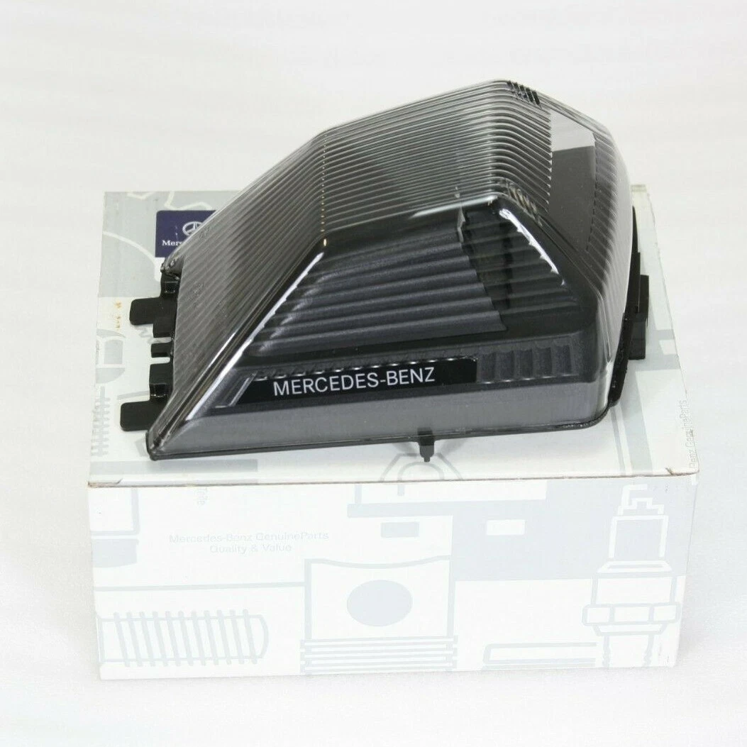 New Genuine Mercedes-Benz W463 2018+ Smoked Turn Signal Right 