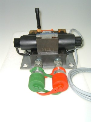 Hydrauliksteuerblock mit Funk für Kranseilwinde,Holzspalter ,Spaltzange,