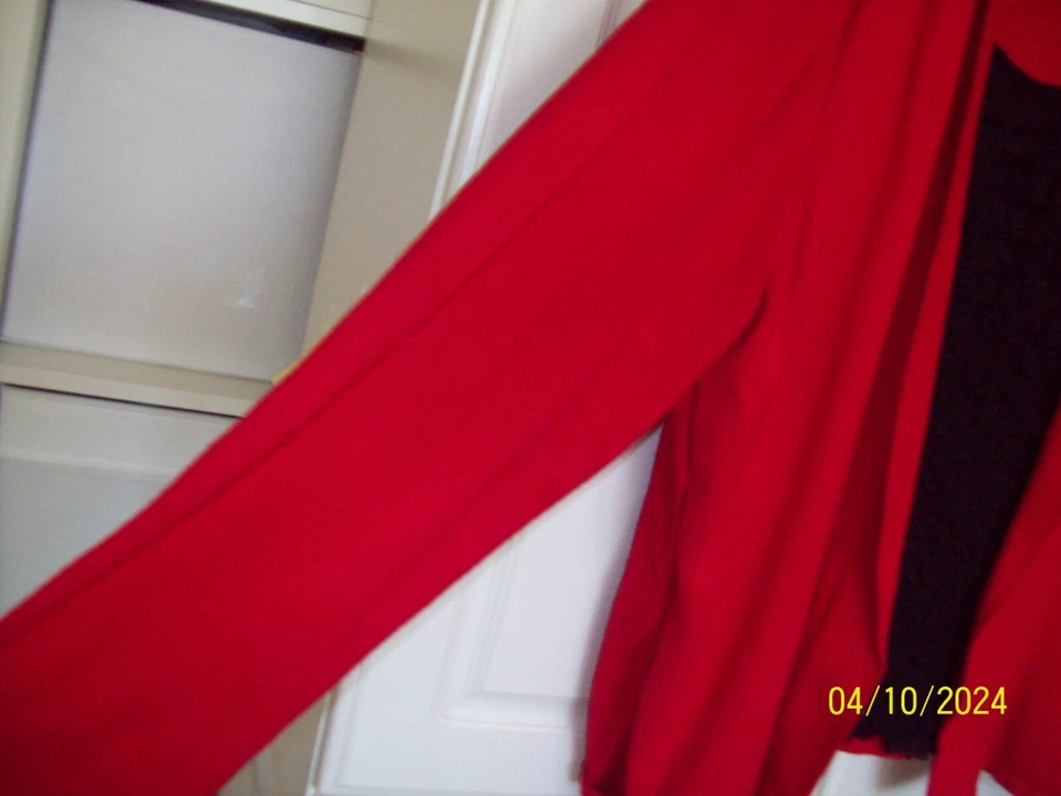 Elementz SWEATERTop Red W Black Tiered Front  2-Fer Blouse Sz 2X CHEST 50" - Image 3 of 4