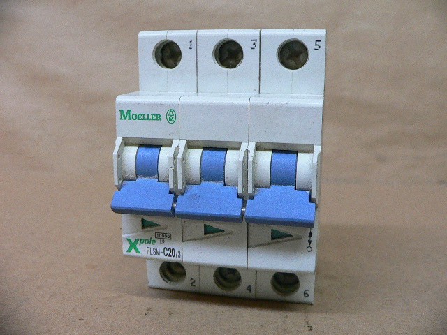 Smc Plsm-C20/3-Mw Moeller Pl 203Mw Circuit Breaker 20Amp Moeller Plsm-C20/3-Mw