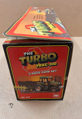 Nuovo Bright Turbo Trac-990 Trattore 3 Pezzi Farm Set Telecomando RC NUOVO CON SCATOLA 1987 - Foto 9 di 10