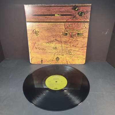 Alice Cooper School's Out 1972 Vinyl LP BS2623 Unopened Desk NO