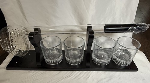 Golf Club Whiskey Decanter & 4 Liquor Glasses - Whisky Decanter & Glass Set - Picture 4 of 5