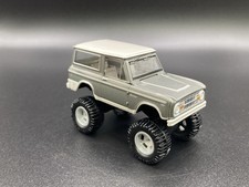 1967 Ford Bronco Lifted 4x4 Truck 1/64 Diecast Custom Off Road 4WD Greenlight
