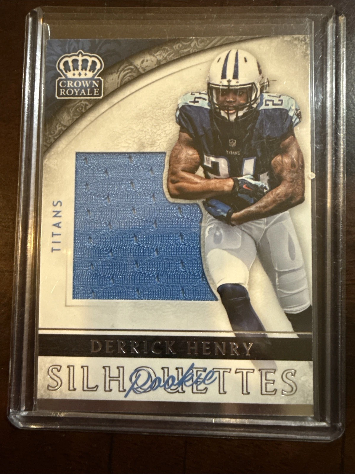 Derrick Henry Panini Crown Royale Jumbo Rookie Silhouette Jersey #20 Base