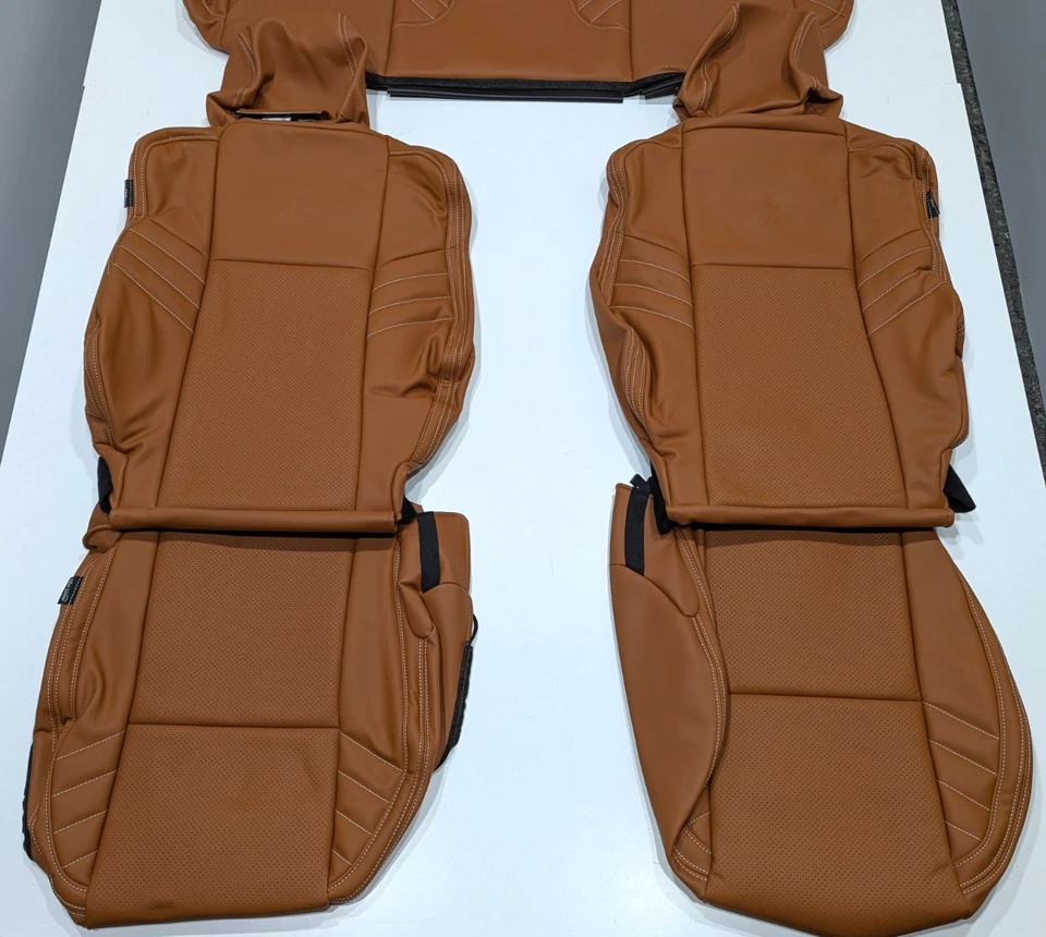 Fundas de asiento de cuero camel AT54 para Dodge Challenger RT GT SRT 392 2015-2023 Foto 2 de 4