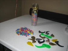 LOT OF CRAFTING MATERIALS--PLASTIC BEADS,BEAR CLAW NECKLACE PIECES & STARS