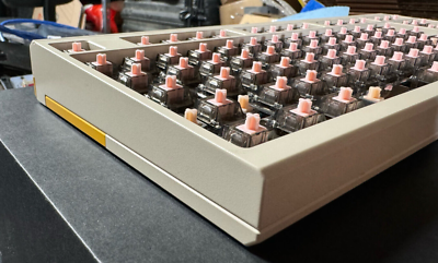 Pixelspace Studio X KBDFans Endless 80 TLK Keyboard (yellow) +