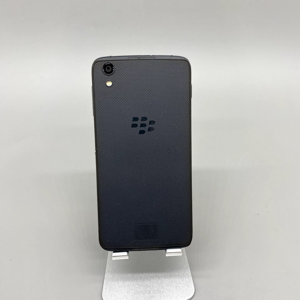 BlackBerry DTEK50 STH100-1  16GB Bell Only Smartphone Black-C - Image 4 of 4