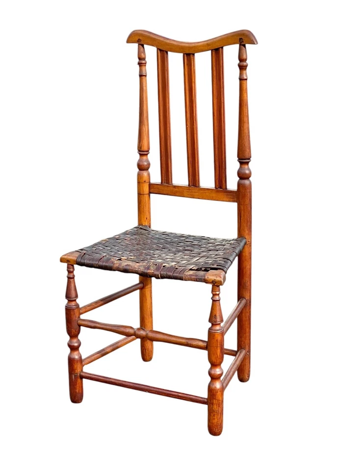 Silla antigua del siglo XVIII con respaldo de yugo del período William & Mary con asiento de férula Foto 2 de 4