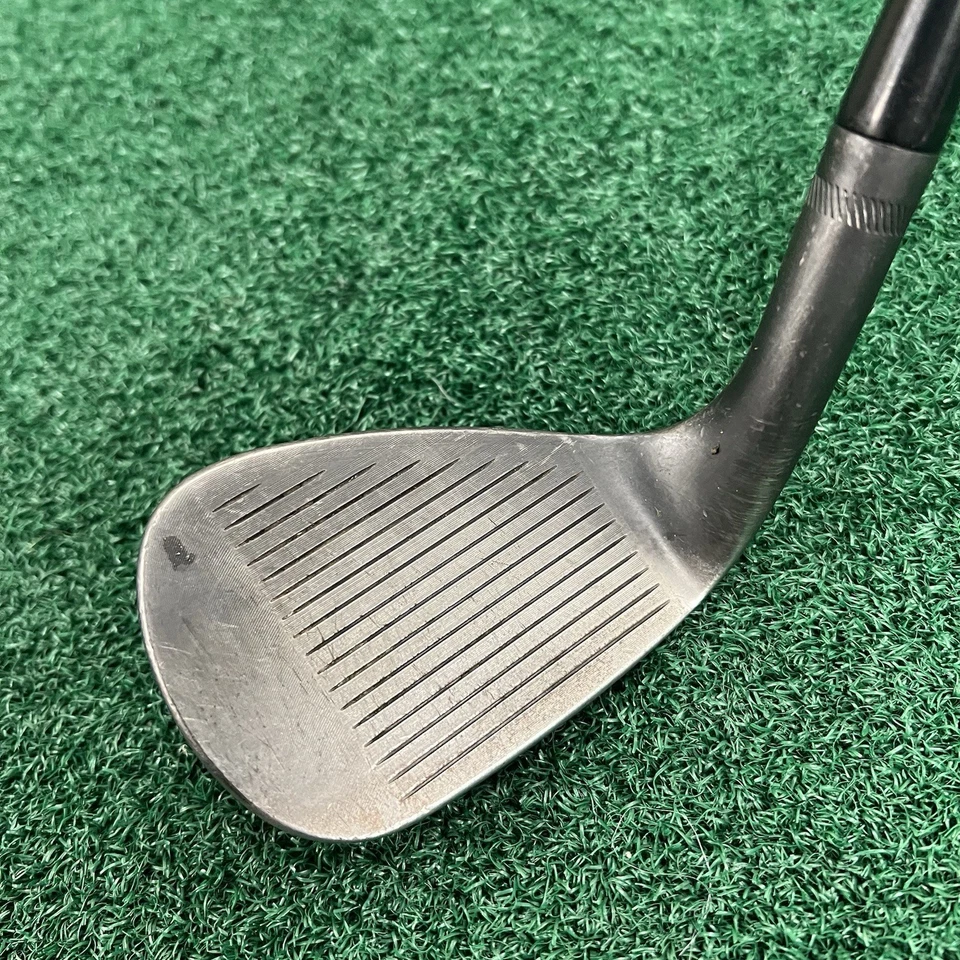 Titleist Vokey SM8 Tour Chrome Gap Wedge GW 52° 8° Bounce F-Grind Men's RH - Image 3 of 4