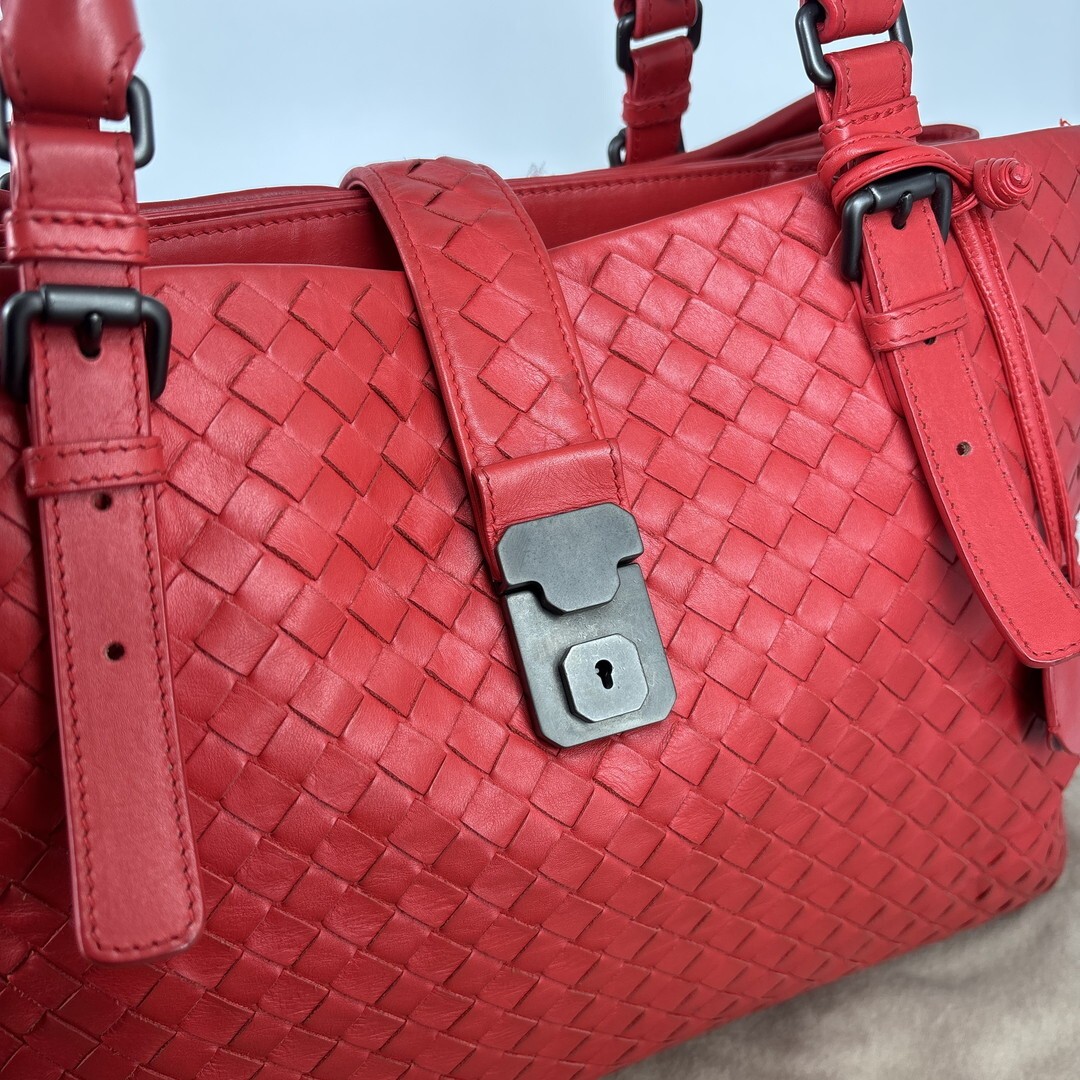 Bottega Veneta Intrecciato Rome Handbag Red Leather Used thumbnail 7