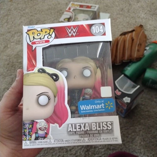 F2 Funko Pop WWE WWF ALEXA BLISS Walmart Exclusive Vinyl Figure 104