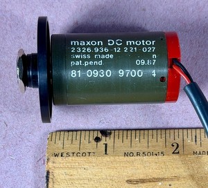 Maxon DC motor 2326.936-12 2 21 027