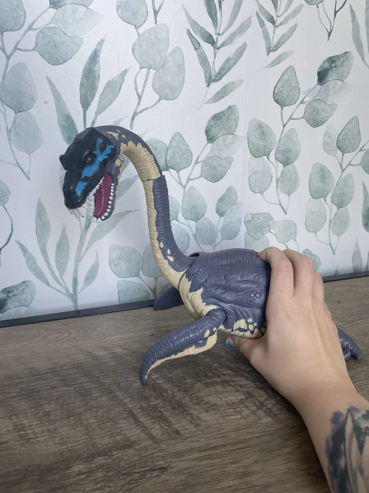 Animal Planet ELASMOSAURUS Sea Monster Loch Ness 12” Dinosaur Figure Chap Mei - Image 4 of 4