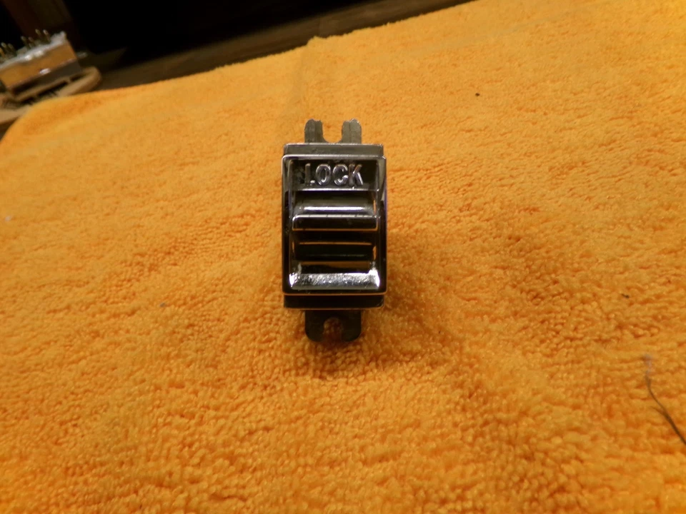 1962 1968 Cadillac  Vacuum Power Door Lock Switch 62 62 64 65 66 67 68  Nice! - Image 2 of 4