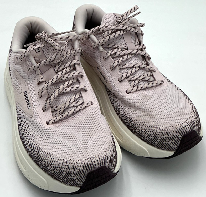 Brooks Ghost Max 2 Women's Size 10 Orchid Ice/Plum/Coconut Running Shoes thumbnail 3