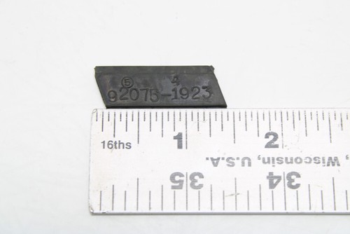 Kawasaki ZX750 1987-1990 92075-1923 DAMPER,KNEEGRIP - Picture 3 of 4