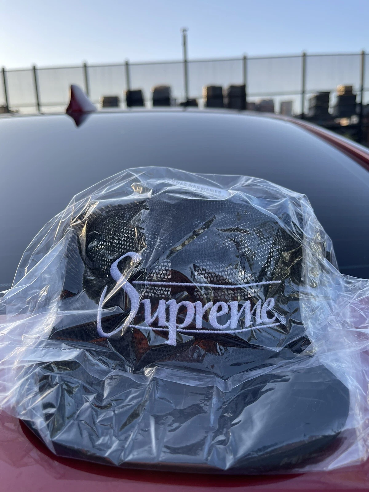 Casquette Supreme Mesh 6 panneaux Snapback, chapeau   noir