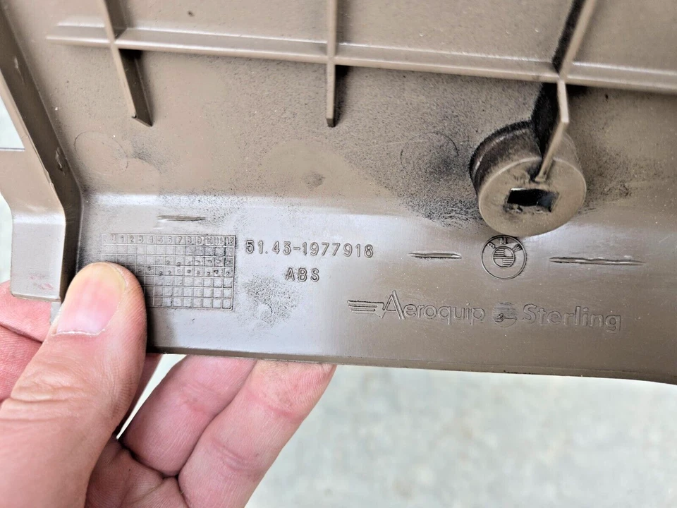 🔵 BMW E36 318is 323is 325is 328is 2D pasajero derecho altavoz parrilla panel de retroceso Foto 4 de 4