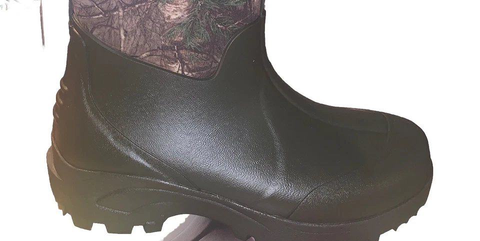 Ozark Trail Men’s Hunting Boots Size 6 Rubber  - Image 3 of 4