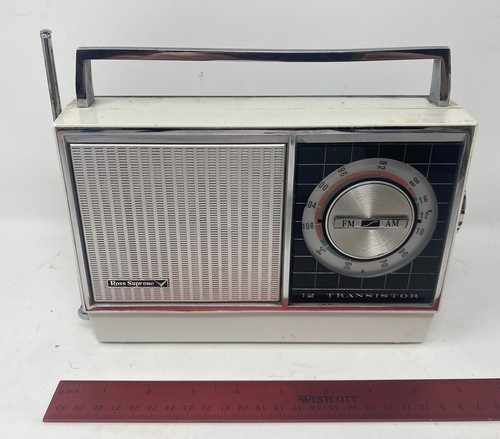 FUNZIONA: Radio Ross Supreme: Modello RE-125: 12 Transistor AM/FM 1964 - Foto 1 di 6
