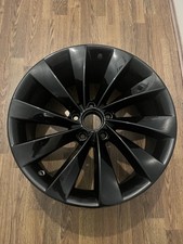 1x Genuine Vw Turbine Passat cc Scirocco 18” Alloy Wheel 3C8601025D 8JX18 ET41