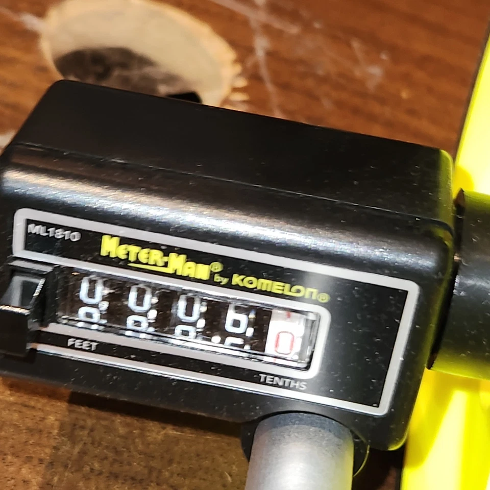 Komelon meter-man ML1810  measuring wheel Telescoping Pole - Image 2 of 4