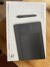 Wacom Intuos Pro Graphics Tablet Small PTH451