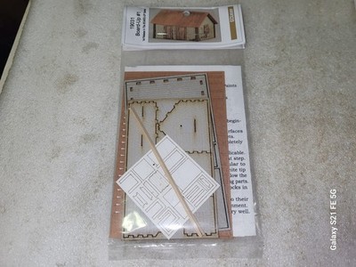 GCLaser Board Up #1  HO Scale Building Kit #19031