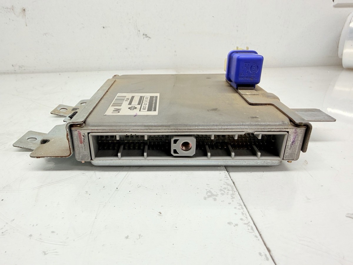 2001 Nissan Frontier 3.3L 4x4 a/t Engine Computer ECU PCM ECM OEM