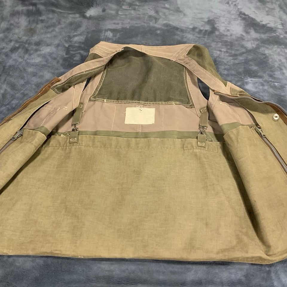 Vintage 1940’s MASLAND Vest Men's Hunting Fishing Wind & Water Resistant Khaki - Image 3 of 4