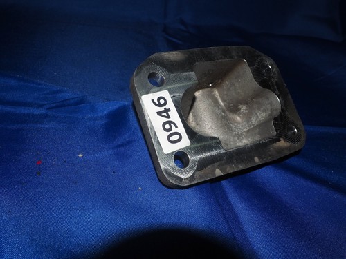 2004-2020 Aston Martin Fast DB9 DBS Right 6.0L Engine Mounting Bracket OEM - Picture 7 of 7