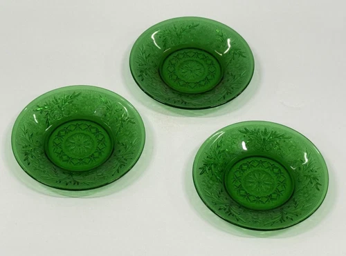 Vintage Anchor Hocking Forest Green Glass Sandwich Saucer Plates 4 ½”