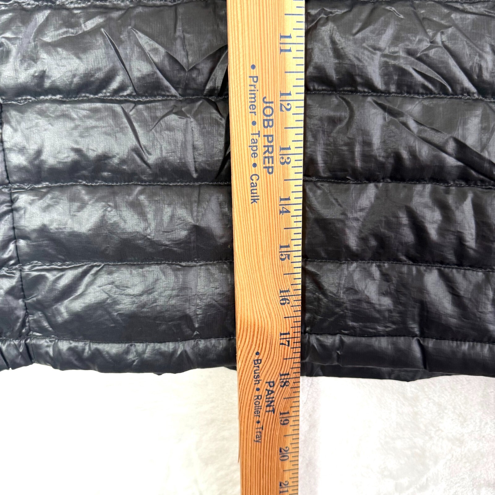 UNIQLO Unisex Kids Puffer Lightweight Full Zip Nylon Down Vest Jacket 6 7 thumbnail 8