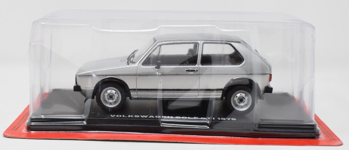 VW Volkswagen Golf 1 GTI silver 1976. 1/24 DieCast. metal model