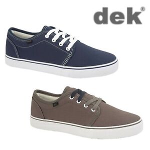 boys grey canvas shoes