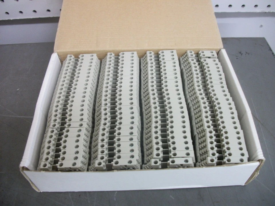 TELEMECANIQUE BOX OF 100 4mm2 1E-2S DOUBLE DECK TERMINAL BLOCKS AB1ETN335U NIB - Image 2 of 3