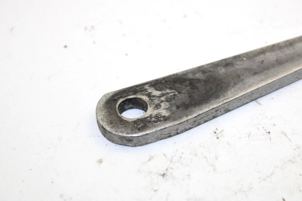 2006 Yamaha Attak Oem Right Outer Rail Brace 8FT-4741D-00-00 SY91 - Image 2 of 4