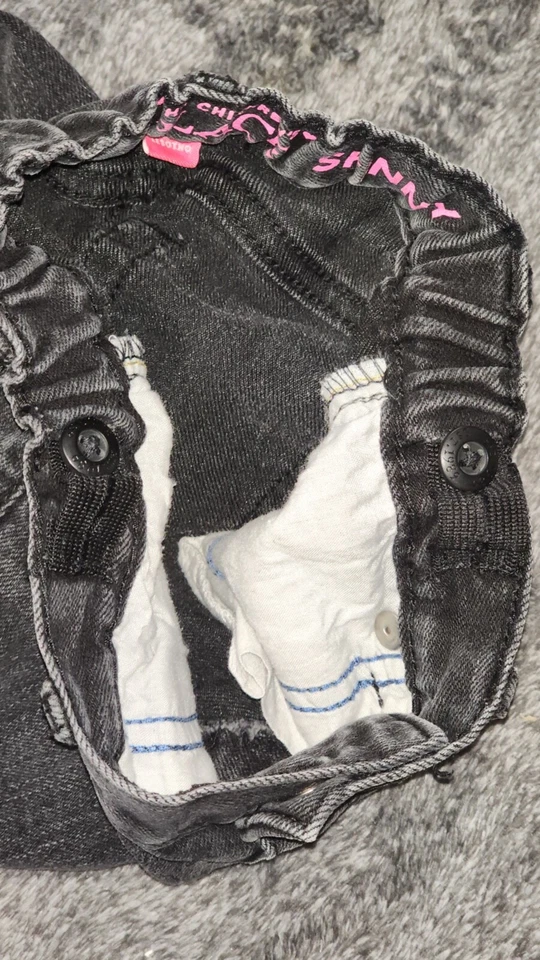 Pantalones de mezclilla negros lavados The Children's Place para niñas cintura ajustable talla 4T Foto 4 de 4