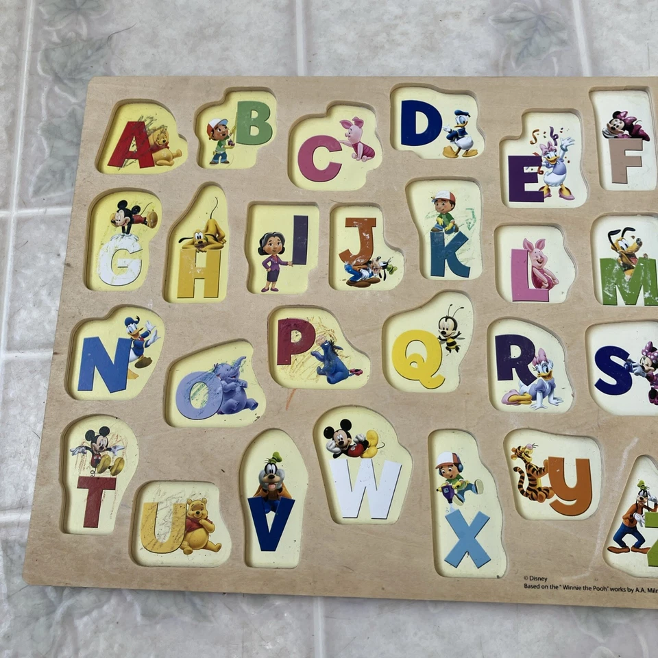 Rompecabezas de madera grueso vintage 2013 Disney ABC. 26 piezas y bandeja Mickey Mouse Foto 4 de 4