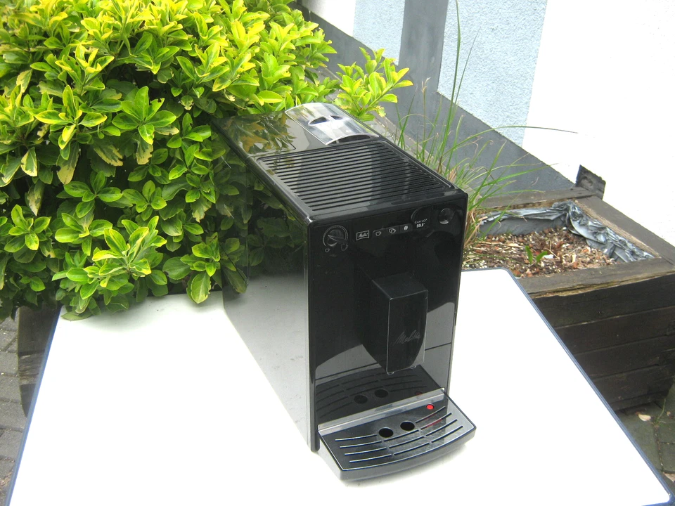 MELITTA Kaffeevollautomat Caffeo Solo & Milk E950-222 Funktionsfähig - Bild 3 von 4