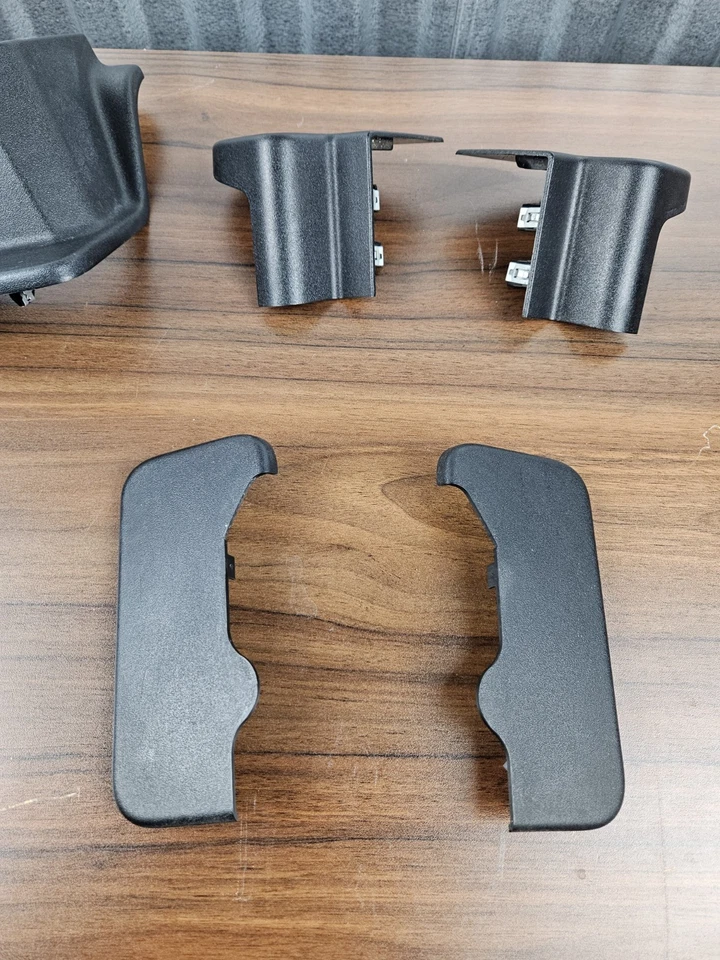 2007 LAND ROVER RANGE ROVER 座椅轨道铁路端盖装饰原始设备制造商-套装- — 第 2/4 张图片