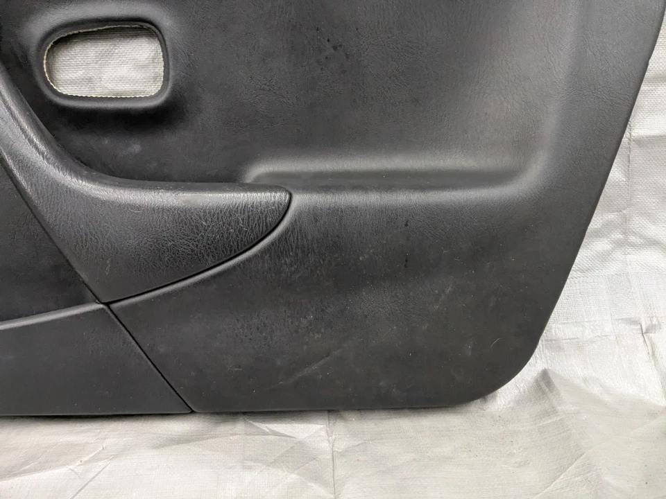 Panel de puerta lateral para pasajero Mazda MX-5 Miata 1999-2000 OEM negro diestro 99-00 98NB18G2 Foto 3 de 4